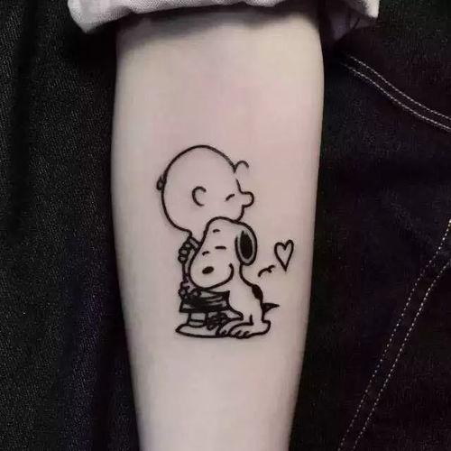 网红吃瓜纹身男,揭秘网络红人的纹身文化